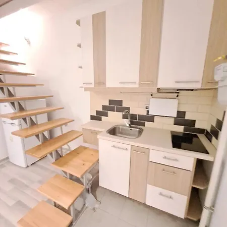 B42 Cozy 布达佩斯